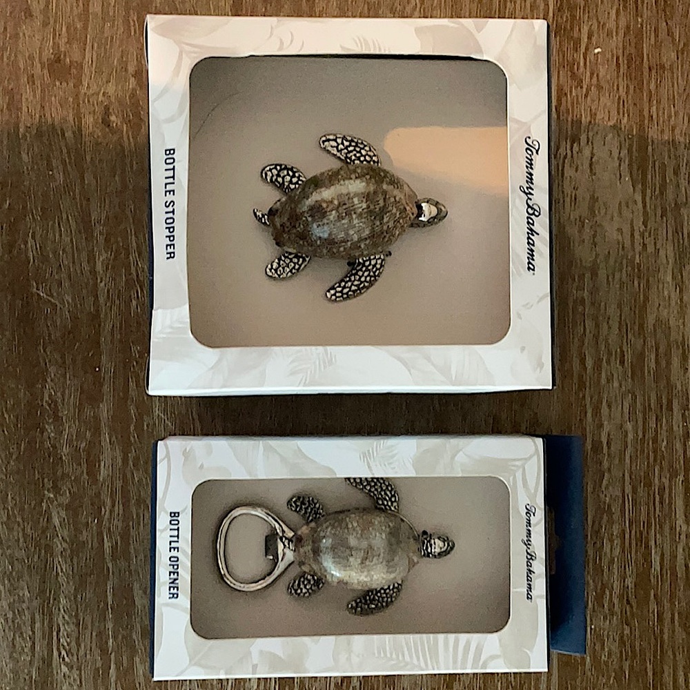 Tommy Bahama Bottle Stopper & Opener.